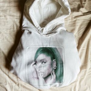 Ariana Grande - Positions Hoodie XXL